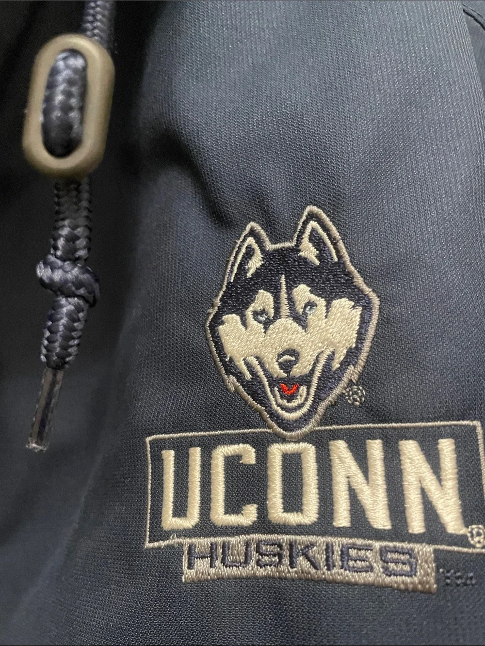Champion Navy Hooded UConn lined Windbreaker Jacket ncaa basketball